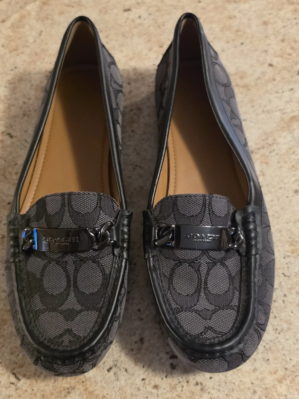 Coach Women's Olive Signature Black And Gray Monogram Loafers Size 8B